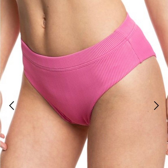 Roxy bikini - Picture 8 of 13